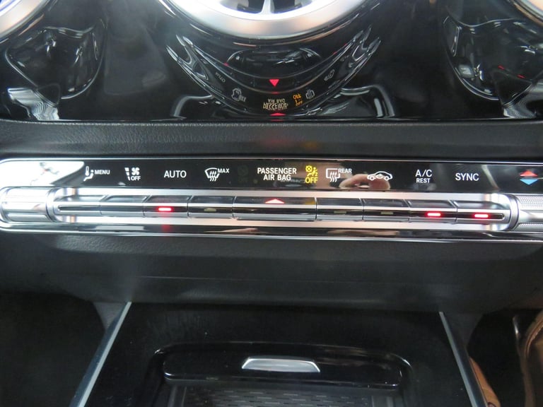 2024 Mercedes-Benz GLA 2.0 GLA220d AMG Line (Premium) SUV 5dr Diesel 8G-DCT 4MATIC Euro 6 (s/s) (...