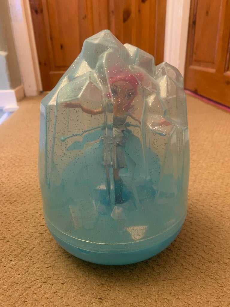 Hatchimals crystal fairy flyer