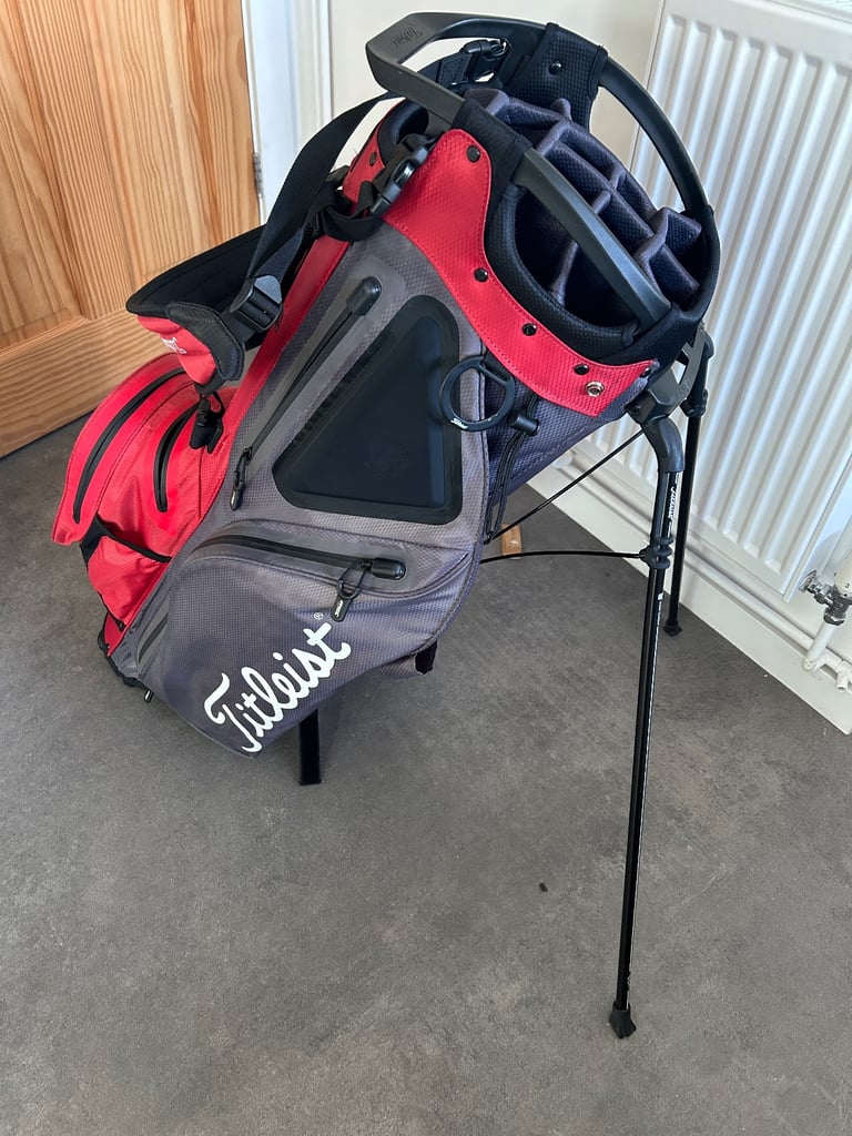 image for Titleist Hybrid 14 StaDry Waterproof Stand Bag