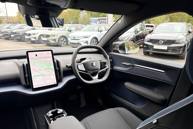 2025 Volvo EX30 Single Motor Extended Range 69kWh Plus SUV 5dr Electric Auto (272 ps) ESTATE Elec...
