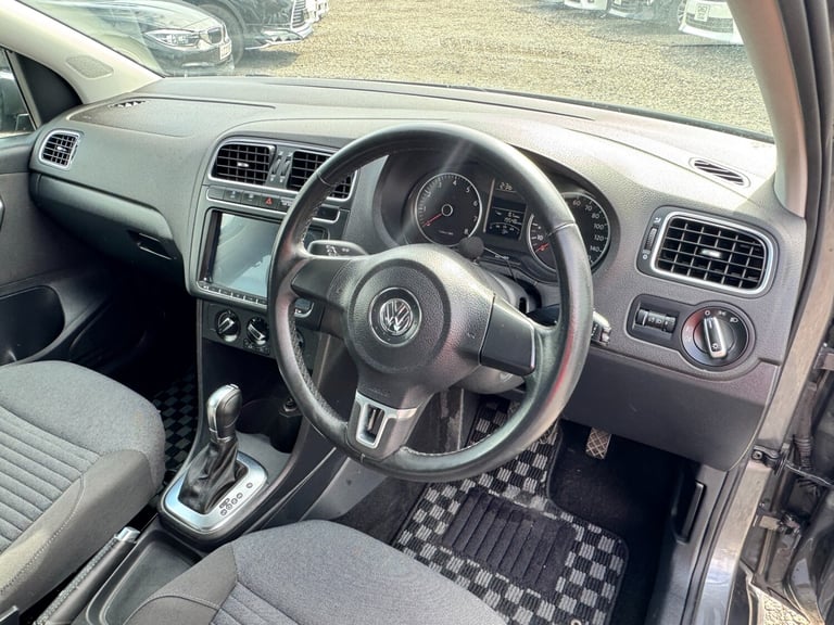 2014 Volkswagen Polo 1.2 TSI SE BMT DSG Automatic 5 doors CarPlay AC Alloys  Hatchback Petrol Aut...