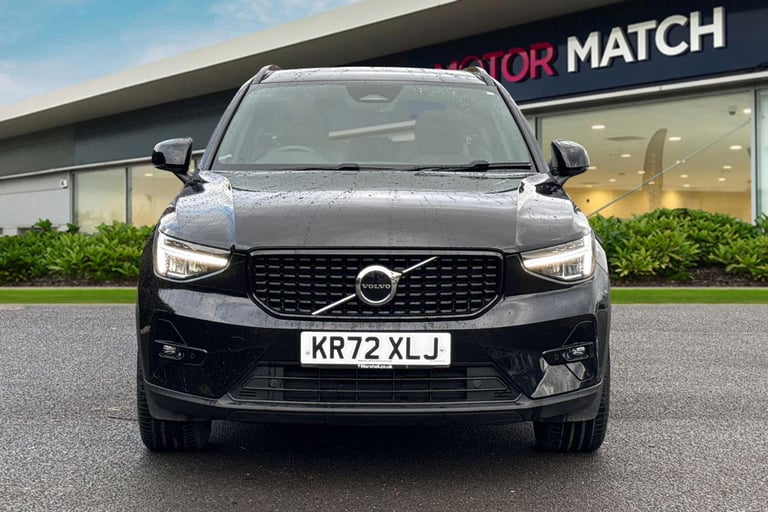 2023 Volvo XC40 2.0 B3 MHEV Plus DCT Auto Euro 6 (s/s) 5dr SUV PETROL Automatic