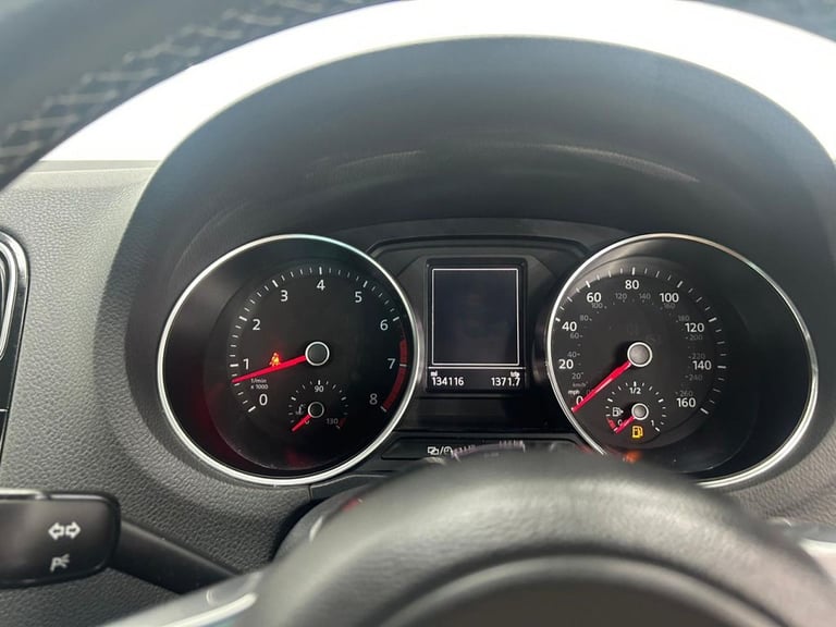 2015 Volkswagen Polo 1.2 TSI BlueMotion Tech R-Line Hatchback 3dr Petrol Manual Euro 6 (s/s) (90 ...