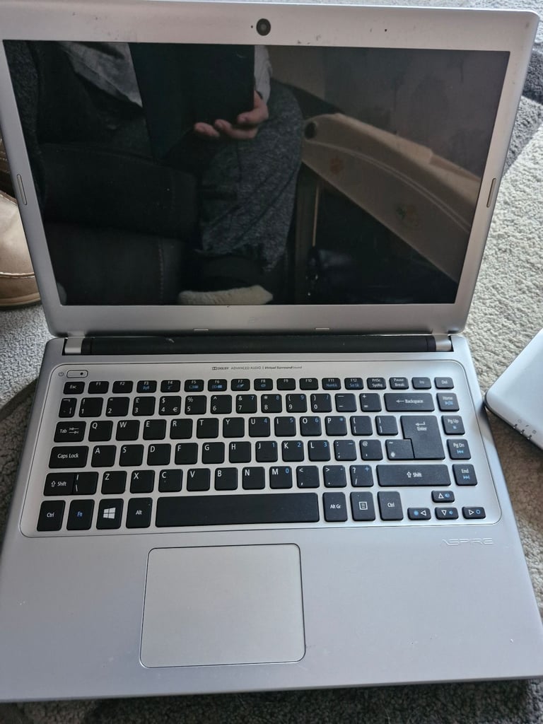 image for 2 laptops spares or repair 