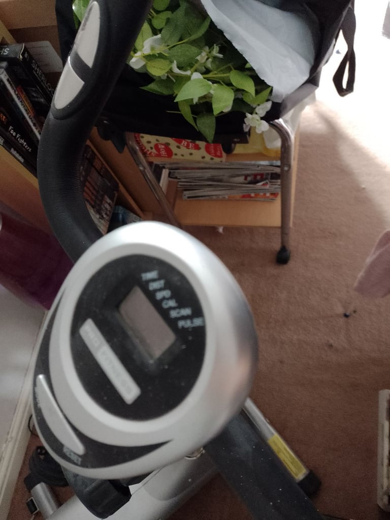 Exercise bike 