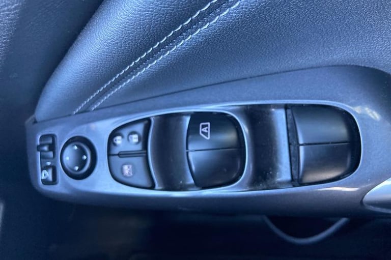 2020 Nissan Juke 1.0 DiG-T 114 N-Connecta 5dr HATCHBACK PETROL Manual