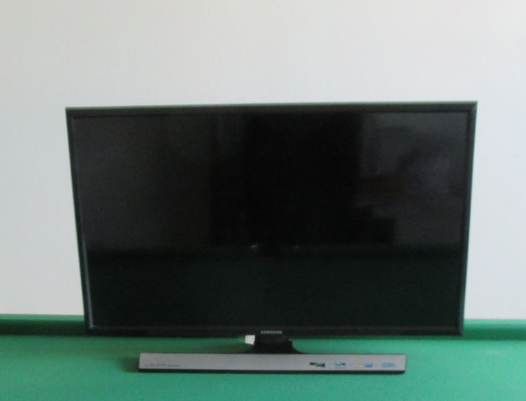 Samsung 28in LED TV (TE310) - Model No: T28E310EX