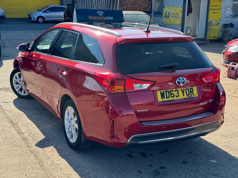 2014 Toyota Auris 1.8 Vvt-h Excel Touring Sports Estate Hybrid Automatic