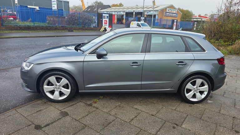 2015 Audi A3 1.6 TDI 110 Sport 5dr HATCHBACK Diesel Manual