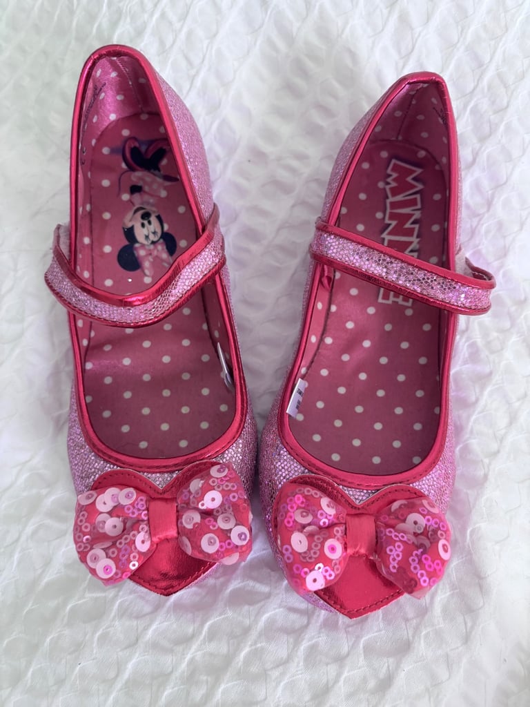 Original Disney Store Minnie Mouse Costume & Accessories 