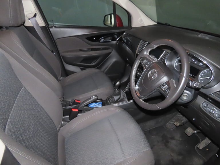 2018 Vauxhall Mokka X 1.4T Design Nav 5dr HATCHBACK PETROL Manual