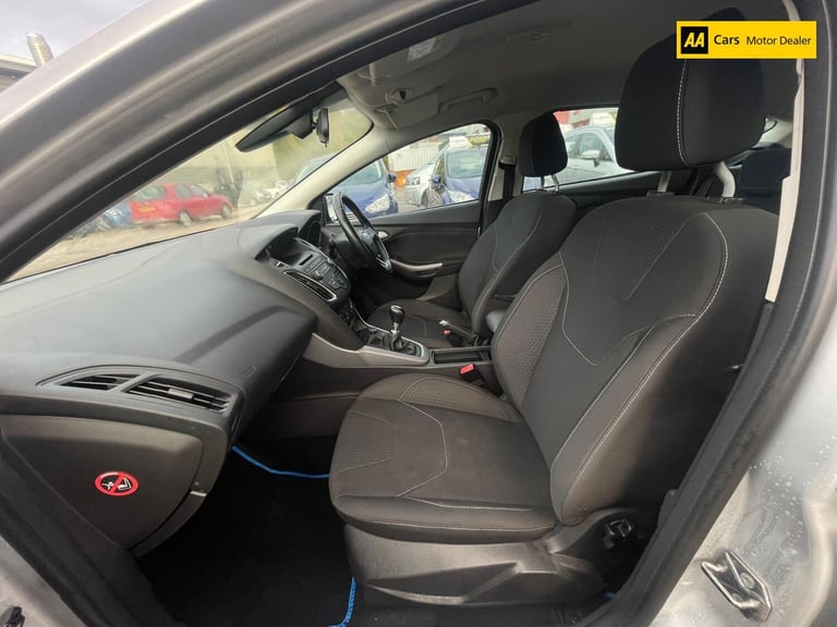 2015 Ford Focus 1.5 TDCi Zetec Hatchback 5dr Diesel Manual Euro 6 (s/s) (120 ps) Hatchback Diesel...