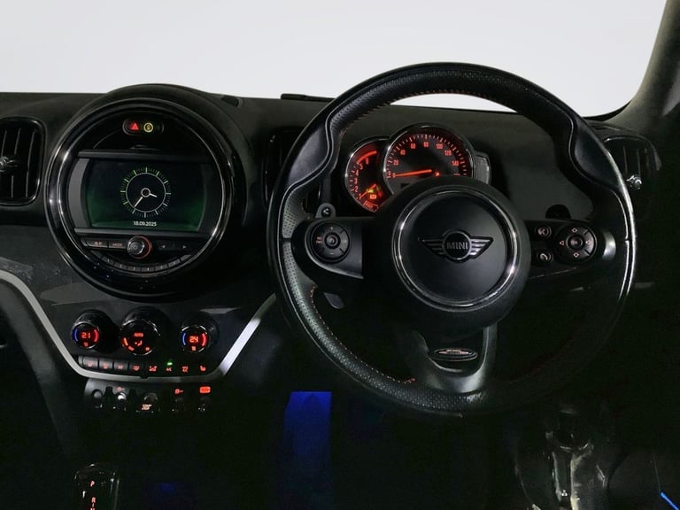 2018 MINI Countryman 2.0 Cooper SD SUV 5dr Diesel Steptronic ALL4 Euro 6 (s/s) (190 ps) HATCHBACK...