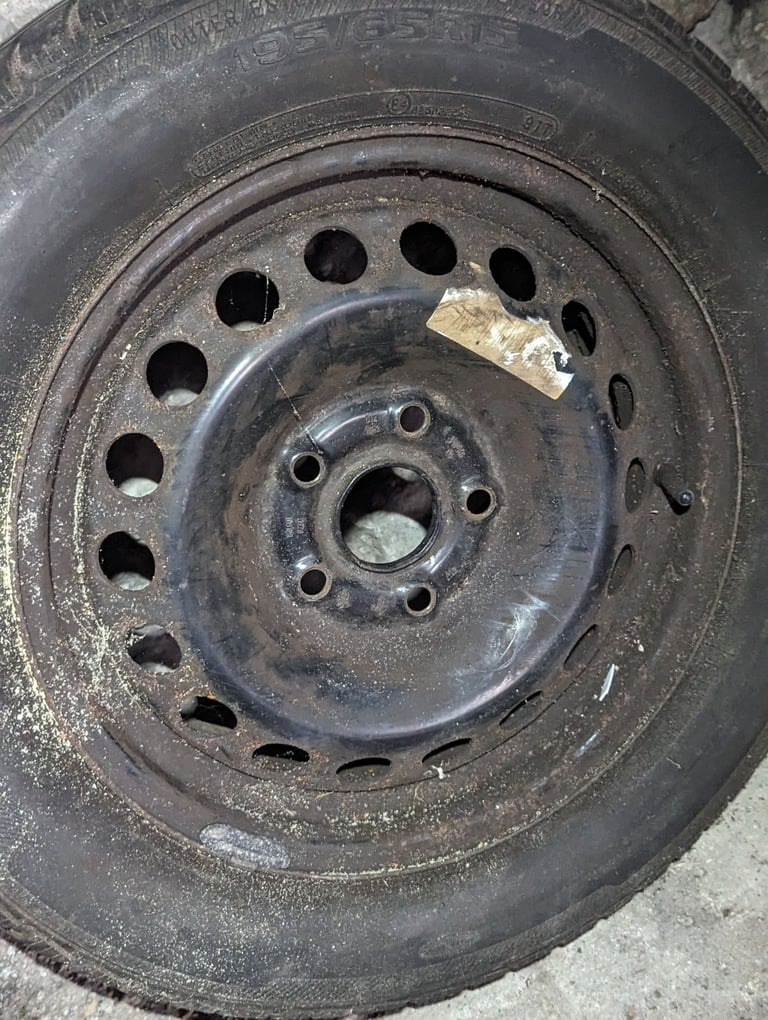 2 x Car wheels and alloys