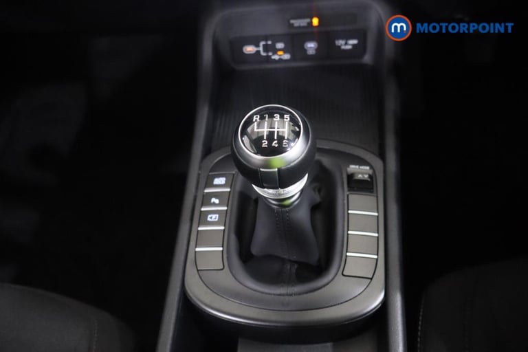 2024 Hyundai KONA 1.0T Advance 5dr SUV Petrol Manual