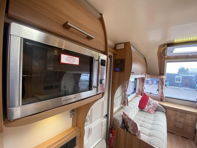 2014 BAILEY UNICORN CORDOBA LUXURY TOURING CARAVAN