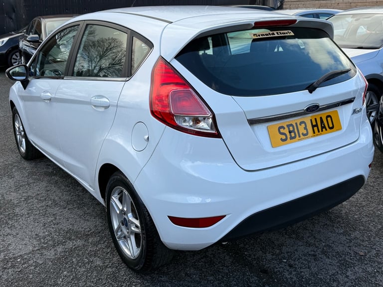 2013 Ford Fiesta 1.25 82 Zetec 5dr HATCHBACK Petrol Manual