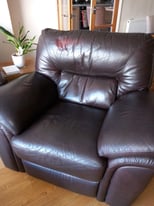 3 seater reclining settee and electric reclining chair .