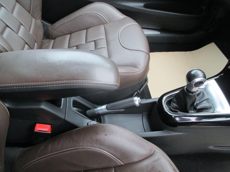 2018 DS Automobiles DS 3 1.2 PureTech Cafe Racer Euro 6 (s/s) 3dr HATCHBACK Petrol Manual