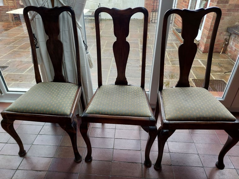 image for CHAIRS  x3 FOR DINING ROOM  HARD WOOD, VINTAGE  bargain!