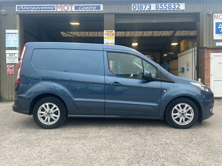 2018 68 Ford Transit Connect Limited 1.5 EcoBlue 120ps L1 SWB Blue 99,500 miles