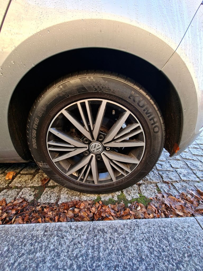 Volkswagen, GOLF, Hatchback, 2017, Manual, 1498 (cc), 5 doors