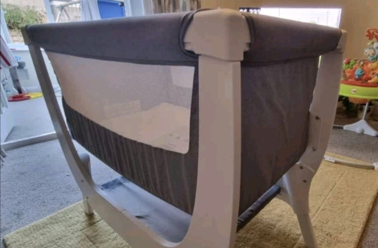 image for Shnuggle Air Bedside Crib | Height Adjustable baby Bed with Mattress 