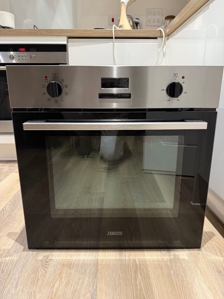 image for Zanussi oven 
