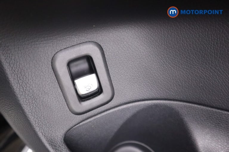 2019 Mercedes-Benz C Class C200 Sport 4dr 9G-Tronic SALOON PETROL Automatic