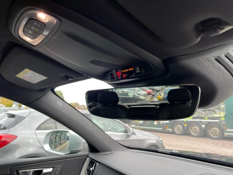 2019 Volvo XC60 2.0 T5 R-Design Auto AWD Euro 6 (s/s) 5dr ESTATE Petrol Automatic