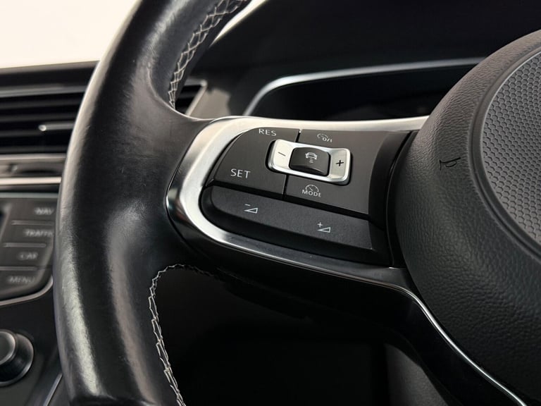  Volkswagen Tiguan 2.0 TDI BlueMotion Tech R-Line DSG 4Motion Euro 6 (s/s) 5dr Diesel Automatic