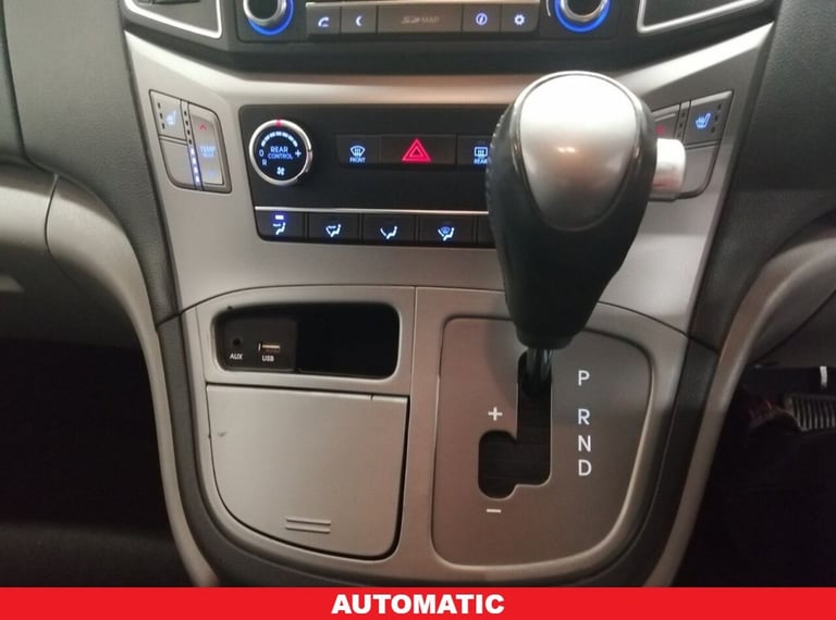 2019 69 HYUNDAI I800 2.5 CRDI SE NAV MPV 5DR DIESEL MANUAL EURO 6 (136 PS) 9 SEA