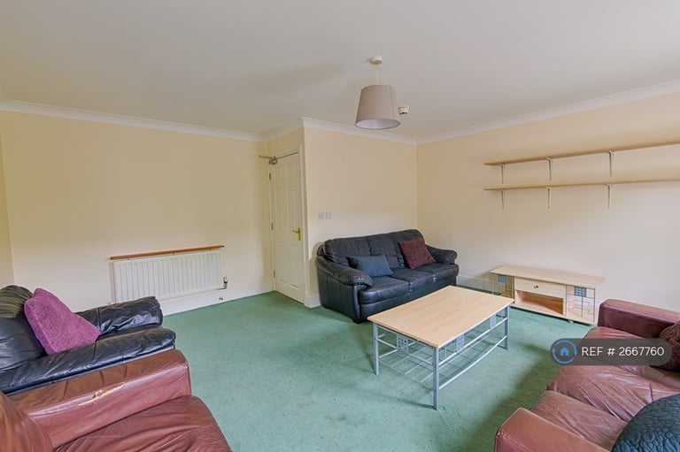 5 bedroom house in Denison Road, Manchester, M14 (5 bed) (#2667760)