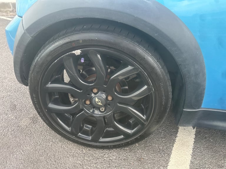 Mini COOPER S R53 1.6 supercharged NEW MOT 