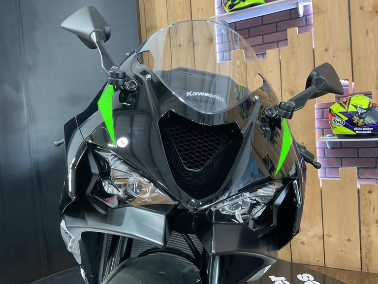 Kawasaki Ninja ZX6R ZX-6R 2025 SAVE £1000 LAST ONE with 0% HP Finance & 3.9% PCP