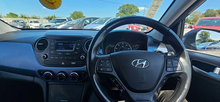 2014 Hyundai i10 1.2 Premium Hatchback 5dr Petrol Manual Euro 5 (87 ps) HATCHBACK Petrol Manual