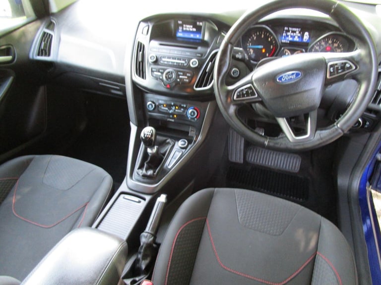 FORD FOCUS 1.6 TDCi Zetec S Performance Blue - 2 Owners 2015