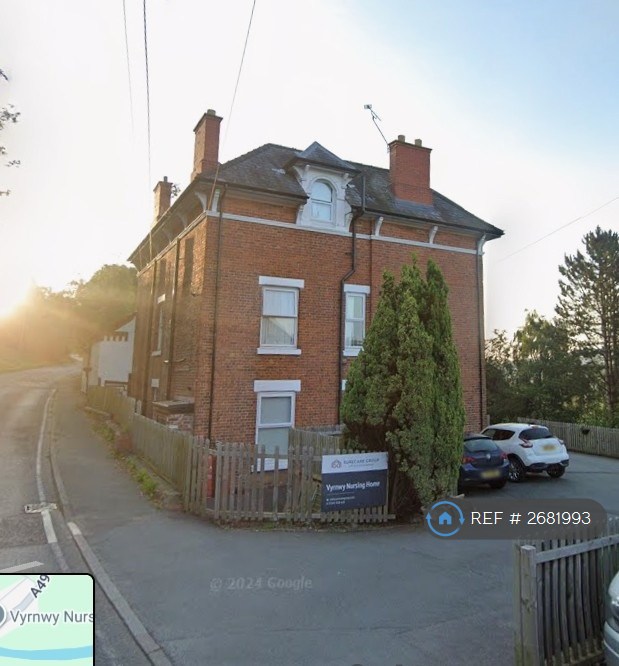 1 bedroom flat in Vyrnwy House, Llansanffraid, SY22 (1 bed) (#2681993)