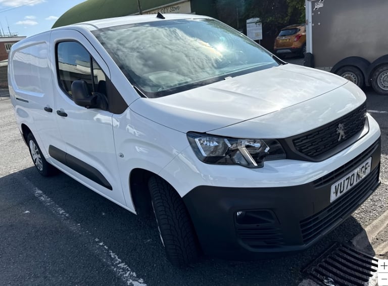 image for 2020 Peugeot Partner 850 1.5 BlueHDi 100 Professional Crew Van Panel Van DIESEL Manual