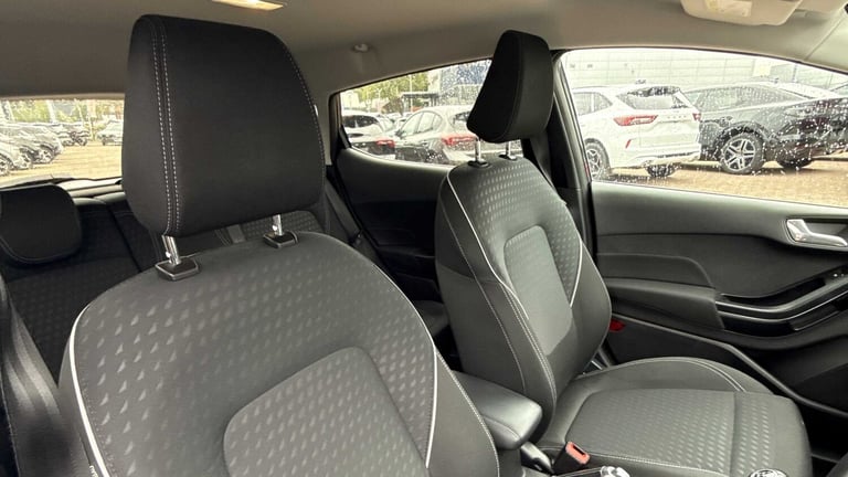 2018 Ford Fiesta 1.0 EcoBoost Titanium 5dr HATCHBACK PETROL Manual
