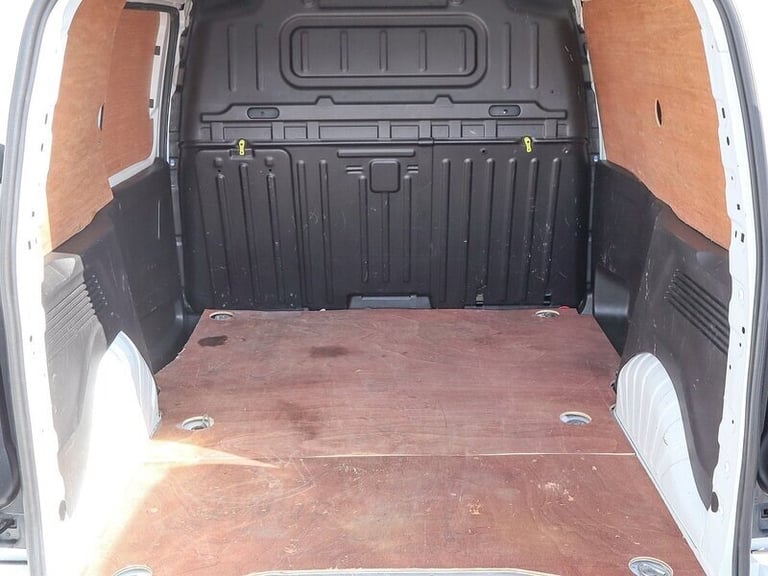 2021 Vauxhall Combo 2300 SPORTIVE 1.5 TURBO D, 100BHP, L1 SWB VAN, Air Con, Cruise Control, 3 S S...
