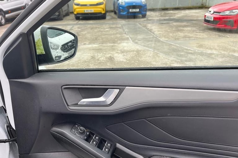 2022 Ford Focus 1.0 EcoBoost Hybrid mHEV 155 ST-Line Style 5dr At AUTO Hatchback Petrol Automatic
