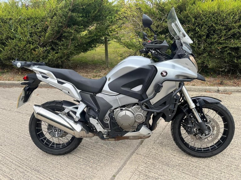 image for 2015 65 HONDA VFR 1200 X-C VFR1200X C CROSS TOURER CROSSTOURER ADVENTURE NEW MOT