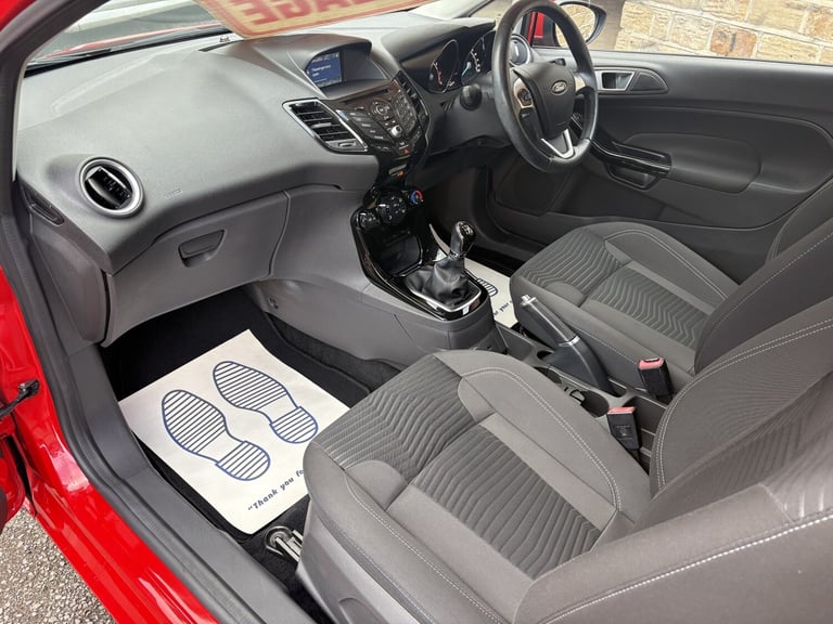 FORD FIESTA 1.25 Zetec 2017
