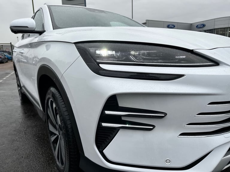 2025 BYD Seal U DM-i 5Dr Boost 1.5 PHEV Auto Estate Petrol Parallel PHEV Automatic