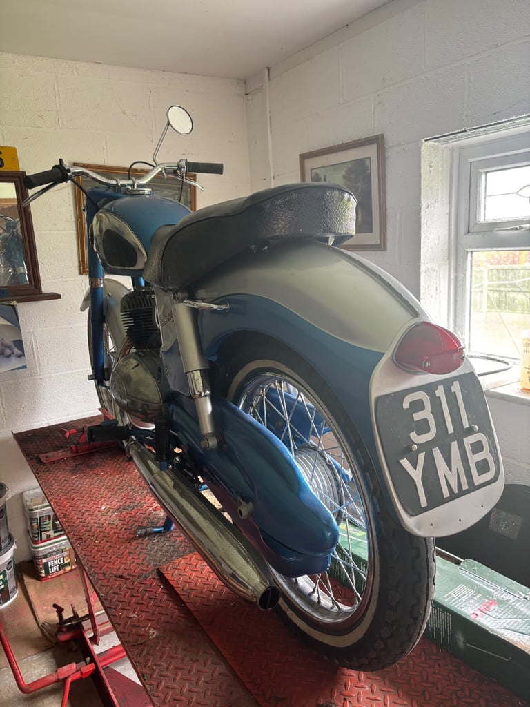 250cc James motor cycle 