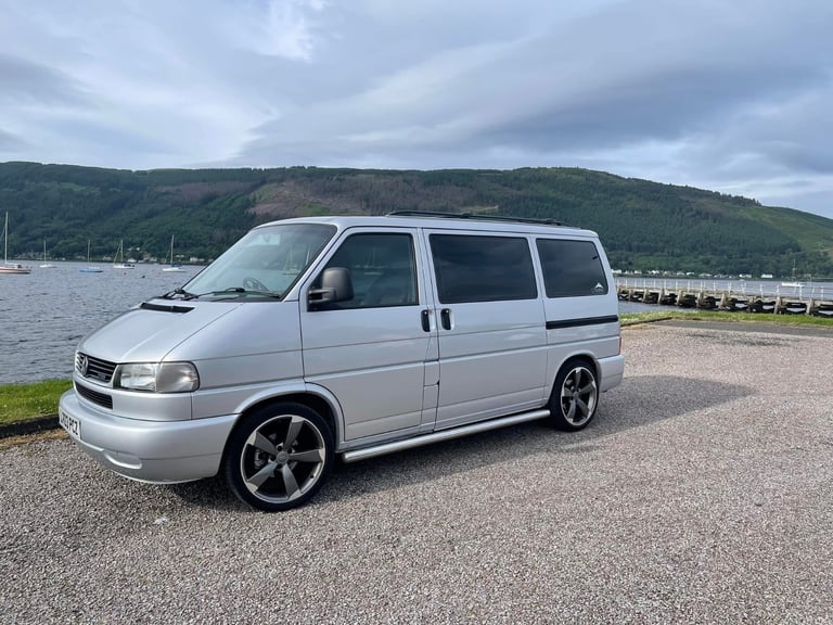 image for Volkswagen, CARAVELLE TDI SWB, Minibus, 2003, 2461 (cc)