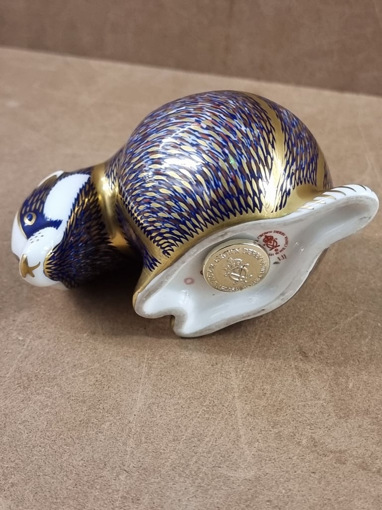 Royal Crown Derby Badger Paperweight
