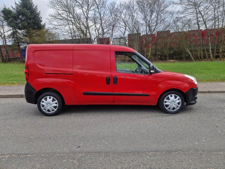 2014/ fiat doblo 1.3 Multijet 16v lwb 80k fsh  sim  connect berlingo caddy partner kangoo combo