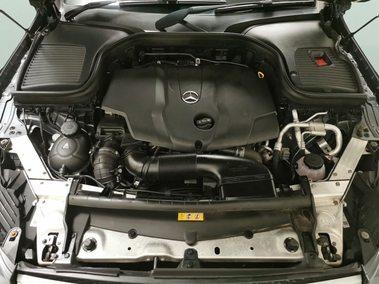 2018 Mercedes-Benz GLC 2.1 GLC220d AMG Line SUV 5dr Diesel G-Tronic+ 4MATIC Euro 6 (s/s) (170 ps)...